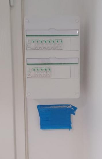 Remplacement d'un tableau électrique avec remise aux normes .