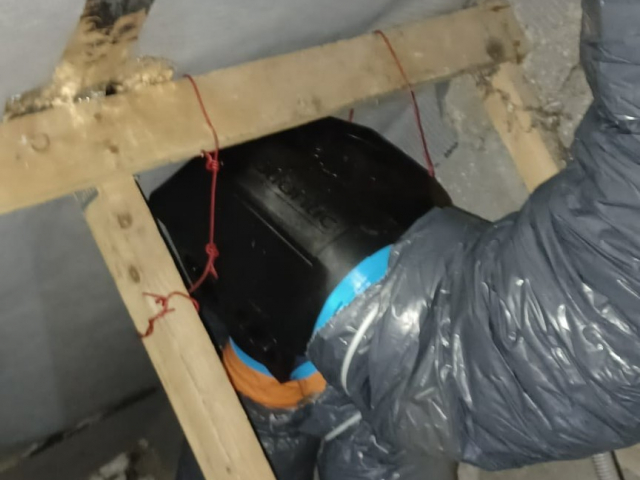 Installation d'un groupe VMC dans des combles par DGT Électricité ! 